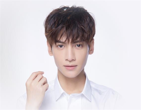 罗云熙